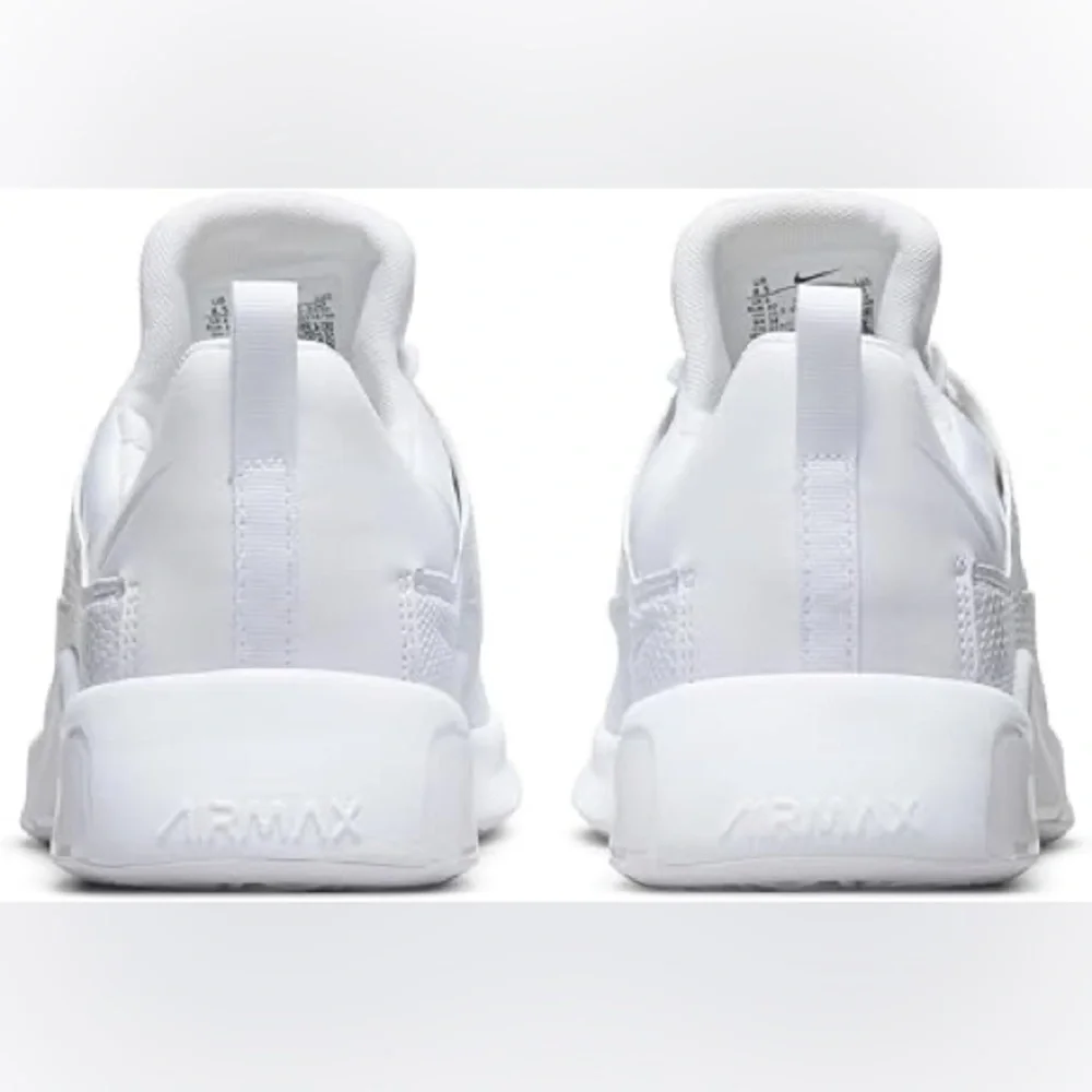 NEW Nike Womens Air Max Bella TR 5 Fitness Running Shoes White Women’s Sz 7